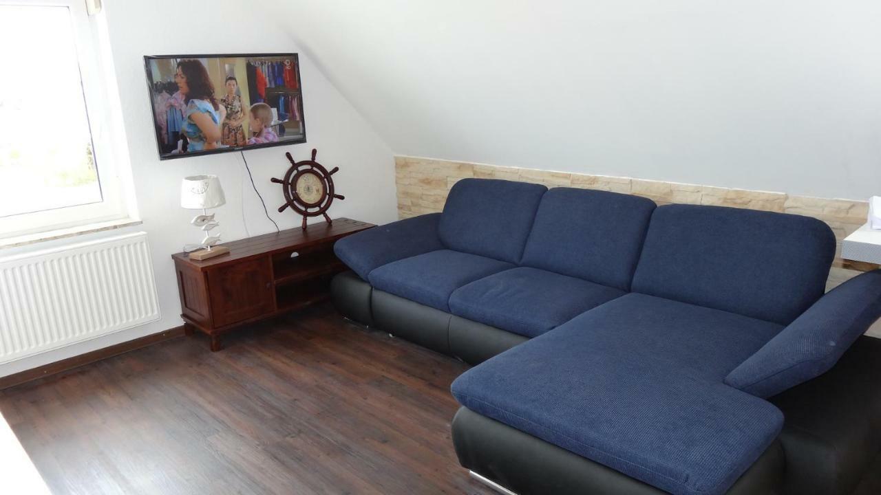 Huus Veertein Apartment นอยฮาร์ลิงเงอซีล ภายนอก รูปภาพ